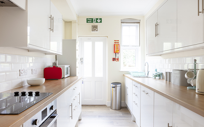 arthur-house-kitchen