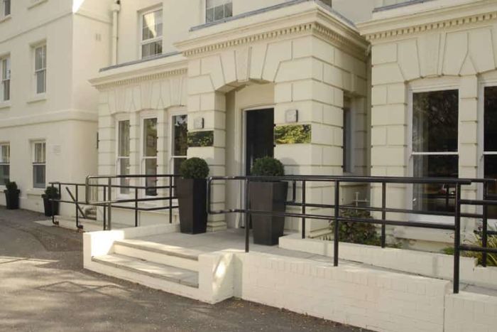 Manor Clinic